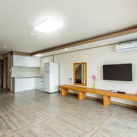 Suandsu Resort Чеджу Стая снимка